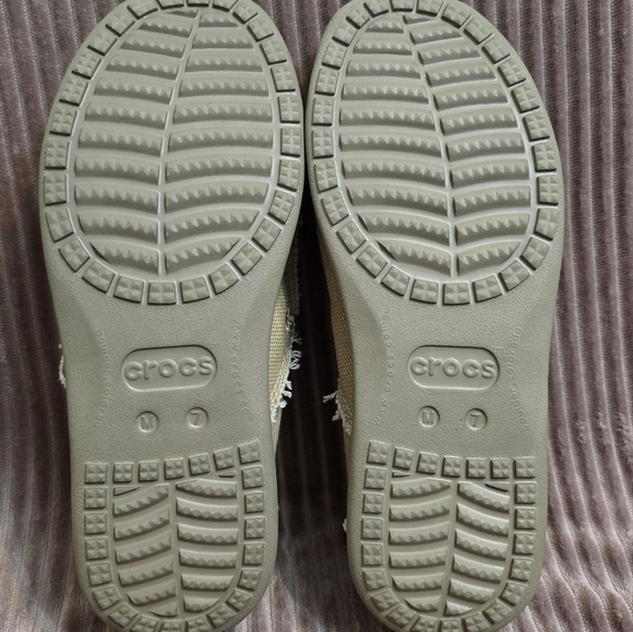 Crocs Santa Cruz Beige Tan Loafers Men's Size 7 Slip On Shoes Canvas Khaki - Picture 4 of 4